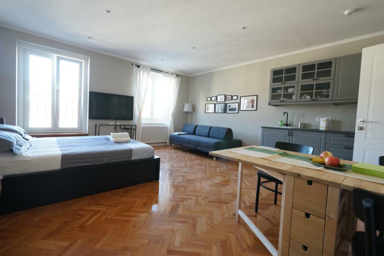 Garibaldino Rooms Τεργέστη Εξωτερικό φωτογραφία